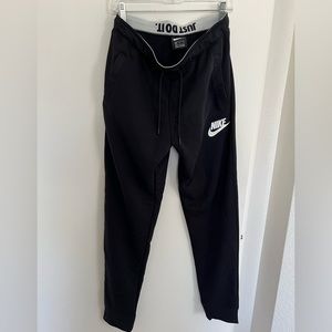 Women’s Nike Sweatpants